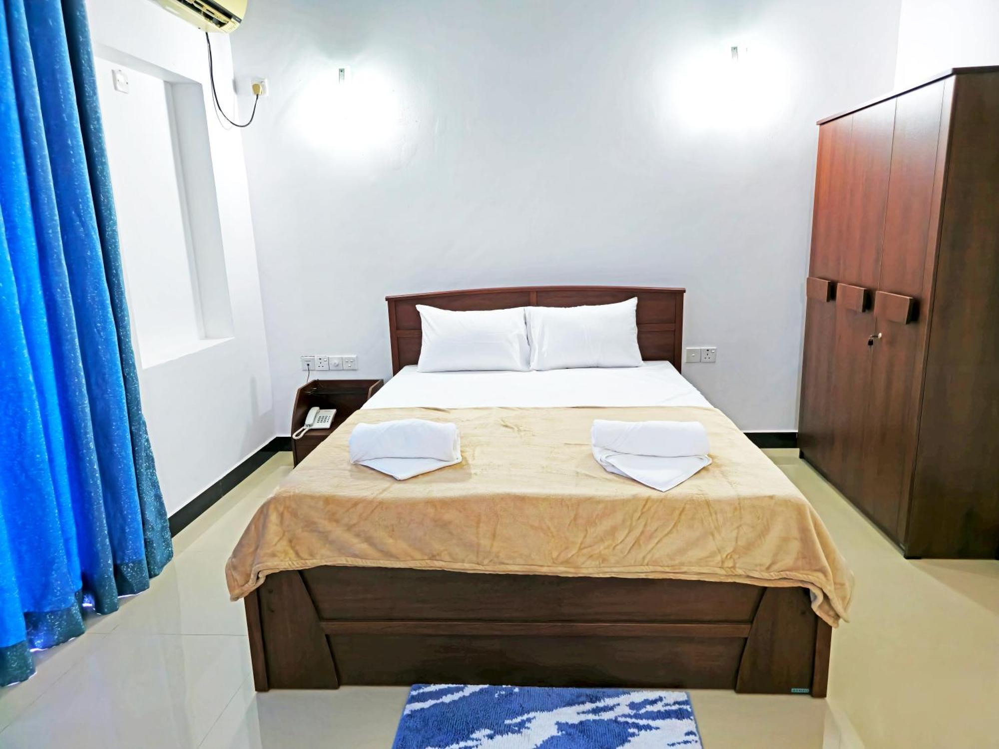 Hotel Marutham Kilinochchi Room photo